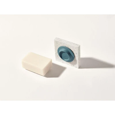 Afbeelding van Magnetische Zeephouder Petrol met Magneet Soapi Zeephoudermuur zonder boren voor zeepbar Zeep aan de muur Duurzaam en Stijlvol Design Gemaakt van 90% gerecyclede visnetten
