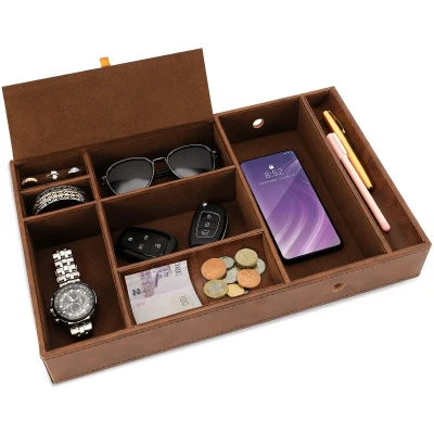 Afbeelding van Belle Vous Bruine Faux Lederen Nachtkast Organiser Tray 6 Compartimenten Desk Opslag Doos voor Beurs, Telefoon, Sleutels, Sieraden, Heren Accessoires, Manchetknopen Allesvanger Naast het Bed