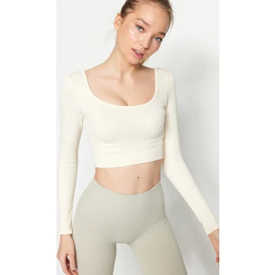 Afbeelding van Trendyol Blauwe Naadloze Cropped Extra Stretch Gebreide Sporttop/Blouse Twoaw22Bz0450