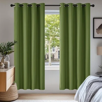 Afbeelding van Deconovo Verduisterende Gordijnen Groen 140x175 cm (B x H), 2 stuks, Thermische met Ringen voor Slaapkamer, Woonkamer