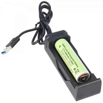 Afbeelding van Panasonic 18650 Li ionbatterij met 3400 mAh en beschermingscircuit snellader