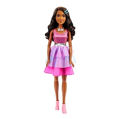 Afbeelding van Grote Barbie pop met zwart haar, 71 cm lang, glanzende roze jurk ketting en haaraccessoires HJY03