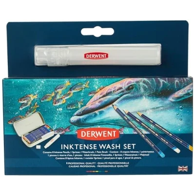 Afbeelding van Derwent Inktense Wash Set, met 8 Watercolour Potloden, Spritzer, Water Brush &amp; Penseel in Blik, Wateroplosbaar, voor Tekenen, Kleuren of Verven op Papier Stof, Professionele Kwaliteit (2302584)