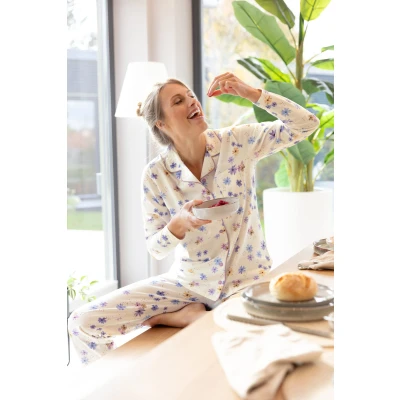 Afbeelding van Doorknoop dames pyjama Hajo bloemen Wit Maat 52/54