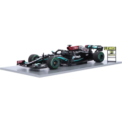 Afbeelding van Mercedes AMG F1 W12 E Performance Spark Modelauto 1:18 2021 Lewis Hamilton Petronas