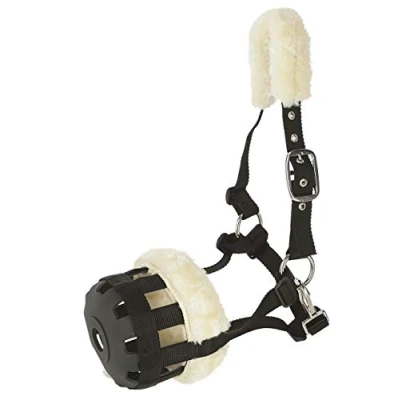 Afbeelding van Kerbl Graasmasker Teddy Fleece Zwart Pony