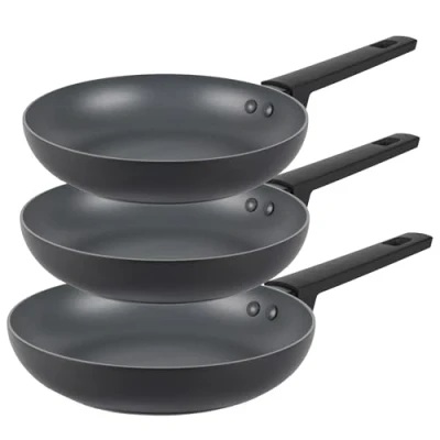 Afbeelding van Russell Hobbs COMBO 8694 Frying Pan Set 10 x Tougher Non Stick*, Induction Suitable, High Performance Easy Clean, Metal Utensil Safe, Little/No Oil, 5 Year Guarantee, 20/24/28 cm, Shield Collection