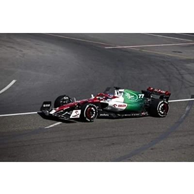 Afbeelding van Alfa Romeo Racing C42 Modelauto schaal 1:18