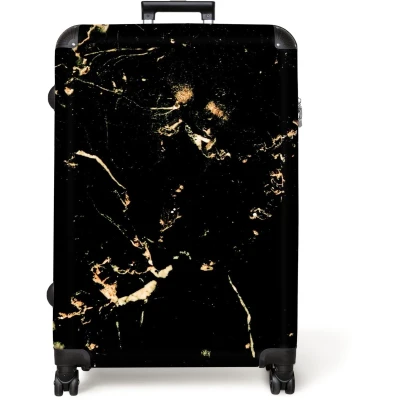 Afbeelding van NoBoringSuitcases.com® Koffer groot Reiskoffer lichtgewicht Marmer Zwart Goud Marmerlook Rolkoffer met 4 wielen Grote trolley XL 98 liter bagage