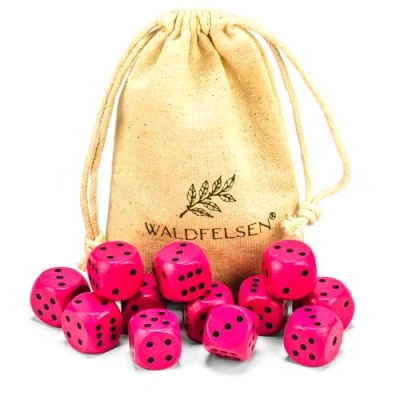 Afbeelding van Waldfelsen 6, 12, 20, 30 of 50 hoogwaardige houten kubussen van echt beukenhout, 16 mm standaard dobbelstenen met stoffen zak, kubusset (roze, 12 stuks)