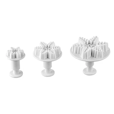 Afbeelding van Dr. Oetker Decoratieve uitstekers 3 delig &quot;sneeuwvlok&quot;, uitsteekvormen voor de kersttijd, marsepein en fondant vaatwasmachinebestendig (kleur: wit), hoeveelheid: 1 x set van