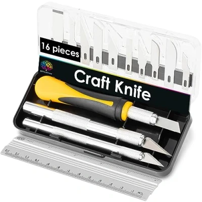 Afbeelding van OfficeTree 3 x knutselmessen, scalpelset, 16 delig, knutselaccessoires met verschillende messen en 13 reservemesjes, cuttermes, knutselen als knutselgereedschap