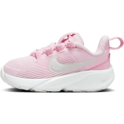 Afbeelding van Nike Performance STAR Runner 4 Unisex Hardloopschoenen neutraal voor kinderen, Maat: 17, Pink foam/summit white/white Textiel/ synthetisch
