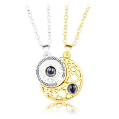 Afbeelding van Bixorp Friends BFF Ketting voor 2 met &quot;I Love You&quot; in 100 talen! Zilver &amp; Goudkleurig Rondje Vriendschapsketting Meisjes Best Vriendschap Cadeau Twee