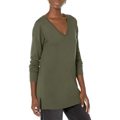 Afbeelding van Amazon Essentials Women&#039;s Lichtgewicht tuniektrui met lange mouwen en V hals (verkrijgbaar in grote maten), Donker olijfgroen, XXL