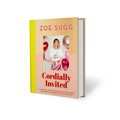 Afbeelding van Cordially Invited: a seasonal guide to celebrations and hosting, perfect for festive planning, crafting baking in the run up Christmas!: ... Occasion Making Memory Out of Every Day