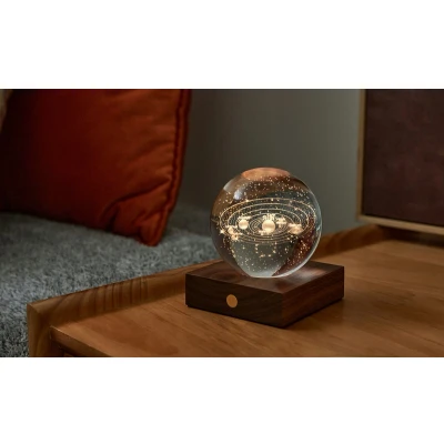 Afbeelding van Gingko Amber Crystal Lichtobject 3D laser Zonnestelsel Walnoot