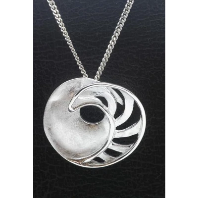 Afbeelding van Zilveren Slakkenhuis doorsnede ketting hanger