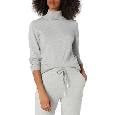Afbeelding van Amazon Essentials Women&#039;s Lichtgewicht coltrui met lange mouwen en klassieke pasvorm (verkrijgbaar in Grote maten), Lichtgrijs, 4XL maten