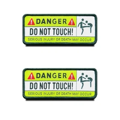 Afbeelding van 2 stuks &quot;Danger: Do Not Touch&quot; grappige werkpatch tactisch moral borduurwerk appliques embleem compatibel met klittenband voor kleding rugzak uniform vest hondenvest biker jas patch