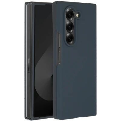 Afbeelding van Samsung Galaxy Z Fold 6 Hoesje Siliconen en TPU (zacht) Accezz Softcase/Backcover Donkerblauw Telefoonhoesje