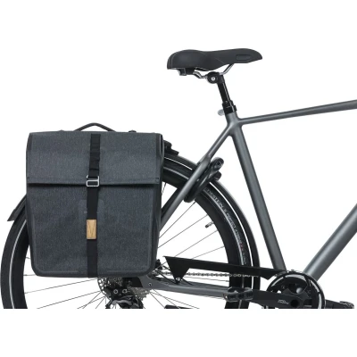 Afbeelding van Basil Dubbele fietstas Urban Dry MIK charcoal mêlée BikeTotaal.nl Zwart