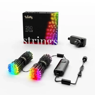Afbeelding van Twinkly Strings 250 LED RGB, Ledlichtsnoer Binnen en Buiten, Slimme Multi Ledverlichting, Compatibel met HomeKit, Alexa Google Home, Ledlichten voor Gaming, IP44, Bediend via App, Zwart Snoer, 20m