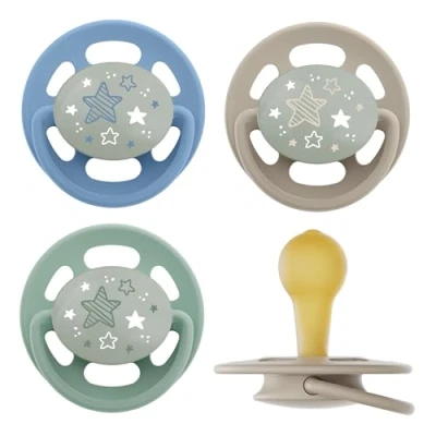 Afbeelding van Nu nog tandvriendelijker: nip Cherry fopspeen, licht op in het donker, platte speen kersenvorm van natuurlijk rubber, stil, BPA vrij, duurzaam, vanaf 6 maanden, 4 stuks, blauw/groen