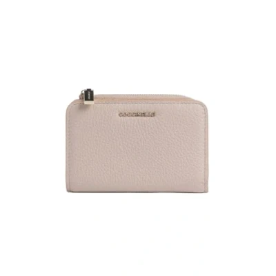 Afbeelding van COCCINELLE Leren portemonnee Metallic Soft Wallet Rosette beige