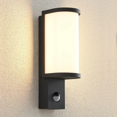 Afbeelding van Lucande Jokum LED buiten wandlamp, IP54, sensor