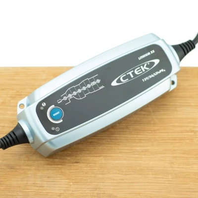 Afbeelding van CTEK Lithium XS Oplader Voor LifePo4 12V 5A Auto Acculader 7350009568999