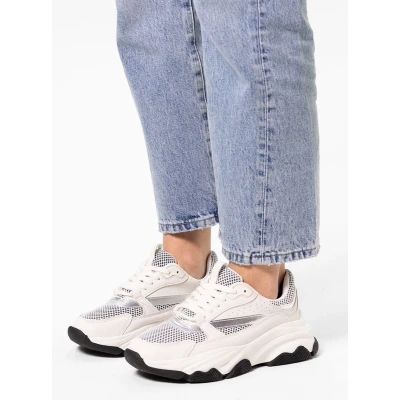 Afbeelding van Sacha chunky sneakers wit