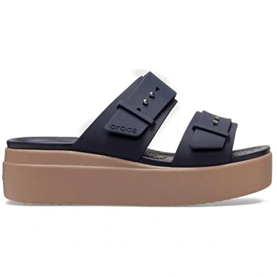 Afbeelding van Crocs Brooklyn Buckle Low Wedge, platform voor dames, Diepe marine, 39/40 EU