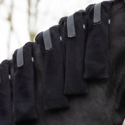 Afbeelding van QHP Manen beschermers (set van 4)