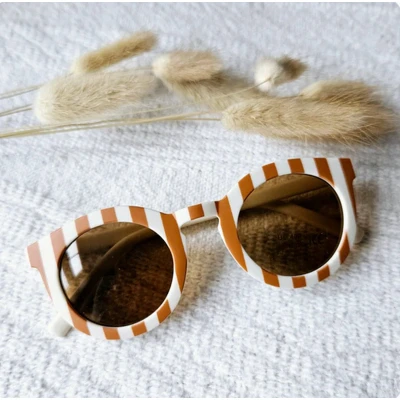 Afbeelding van Kinderzonnebril Baby Zonnebril 1 3 jaar Peuter UV400 gestreept beige camel