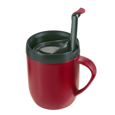 Afbeelding van Zyliss E990002 Hot Mug Cafetière Mok, Kunststof/Silicone, Rood, Geïsoleerde Reiskoffiemok/Filter Voor Gemalen Koffie/Mok Met Deksel/Camping Beker, Vaatwasmachine Veilig, 5 Jaar Garantie
