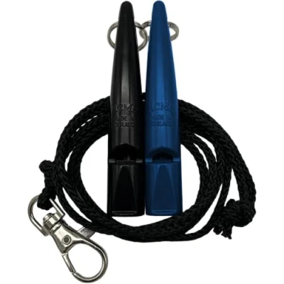 Afbeelding van ACME Hondenfluitje nr. 210,5 met fluitband In dubbelverpakking 2 fluitjes inclusief banden Ideaal voor het terugbellen luid en verreikend (Black + Snorkel Blue)