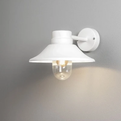 Afbeelding van KonstSmide Landelijke wandlamp Vega wit 428 250