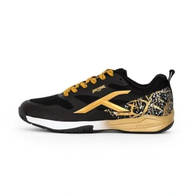 Afbeelding van HUNDRED Beast Max Non Marking Professional Badminton Shoes for Men Material: Polyester, TPU Suitable Indoor Tennis, Squash, Table Basketball &amp; Padel (Black/Gold, EU 45, UK 11, US 12)