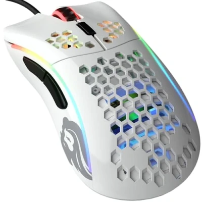 Afbeelding van Glorious PC gaming Race Model D Ergonomische muis met kabel, optische sensor Pixart 3360, 12000 dpi, ultra lichtgewicht mouse, 62 gram, 6 programmeerbare toetsen, RGB wit, glanzend