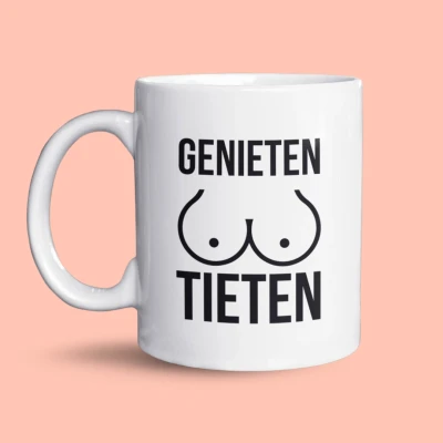 Afbeelding van NietMokken.nl Grappige mok &#039;Genieten Tieten&#039; Perfect cadeau voor vrienden Dubbelzijdig bedrukt 325 ml Vaatwasser en magnetronbestendig Keramische tas