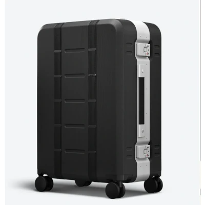 Afbeelding van Reiskoffer Db Ramverk Pro Front access Carry on Black Out