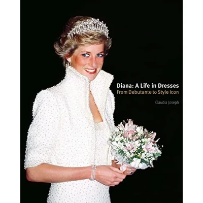 Afbeelding van Diana : A Life in Dresses /anglais: From Debutante to Style Icon