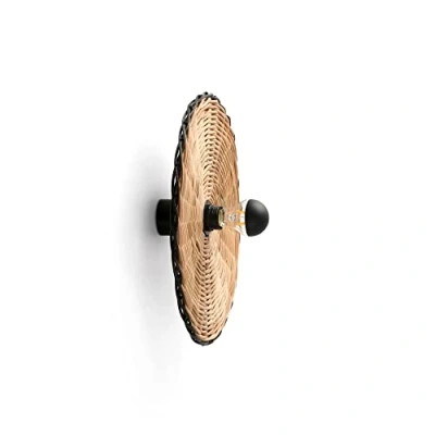 Afbeelding van FARO BARCELONA Costas wandlamp, zwart/licht hout, rotan, Ø 40 cm
