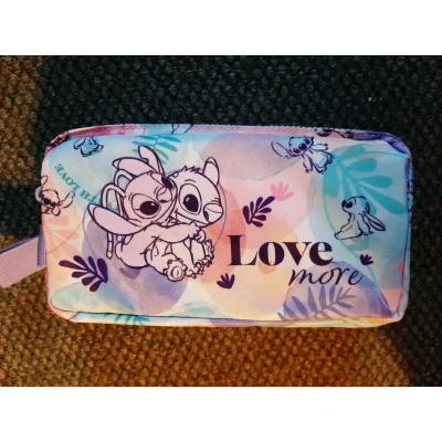 Afbeelding van Lilo &amp; Stitch etui 3 vaks