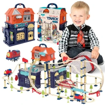 Afbeelding van sun baby Treinbaan met elektrische locomotief voor kinderen vanaf 3 jaar lus, viaduct, brug, slagboom, stationsgebouw, bioscoop en winkelgebouwen