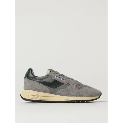 Afbeelding van Stylish Low Top Sneakers for Everyday Wear Comfortable and Durable