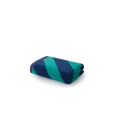 Afbeelding van Top Towel Samba Grote strandhanddoek 100 x 180 cm 100% Egyptisch katoen badstof met dubbele draden zacht en duurzaam fluwelen afwerking machinewasbaar