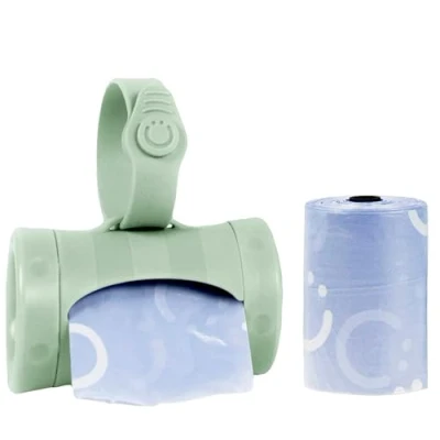 Afbeelding van Ubbi Intrekbare On the Go Bag Dispenser voor Baby Reizen, Luiertas Accessoire Must Have Pasgeborenen, Handige Accessoire, Salie Groen