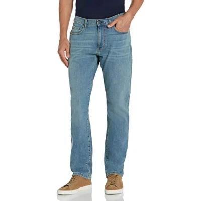 Afbeelding van Amazon Essentials Men&#039;s Spijkerbroek met atletische pasvorm, Vintage lichtblauw, 31W / 32L